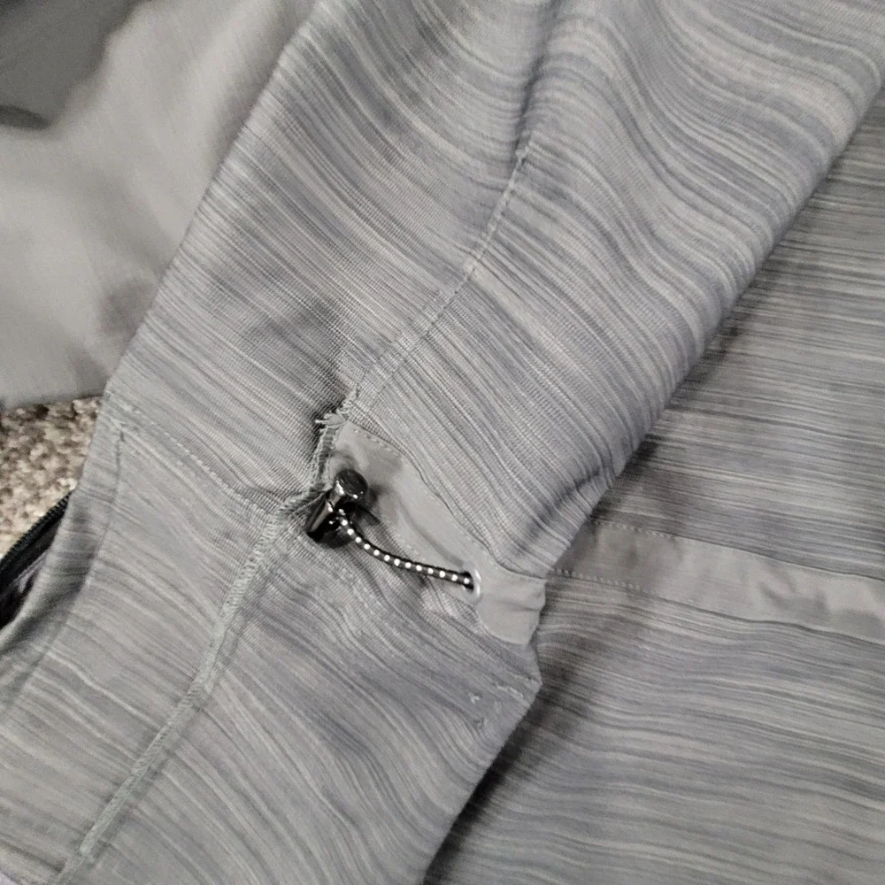 Under Armour excellent pristine